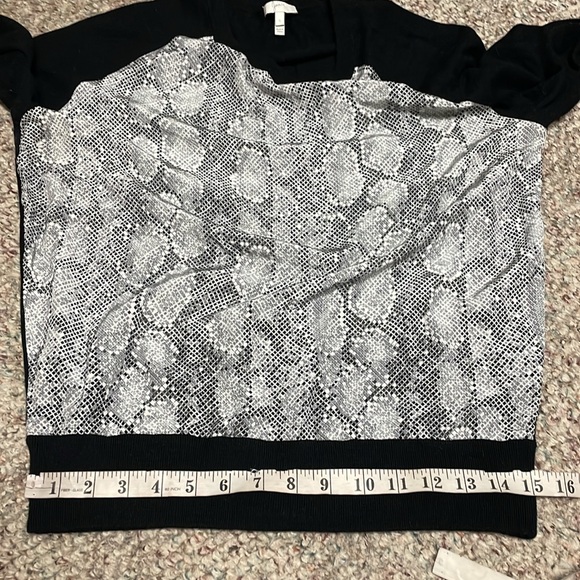 Joie cashmere silk sweater in almost new condition - Picture 6 of 9